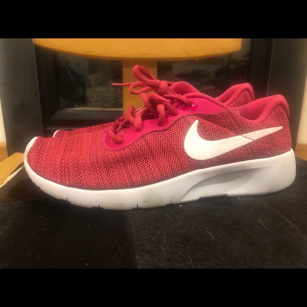 Nike - - Picture 2 of 4